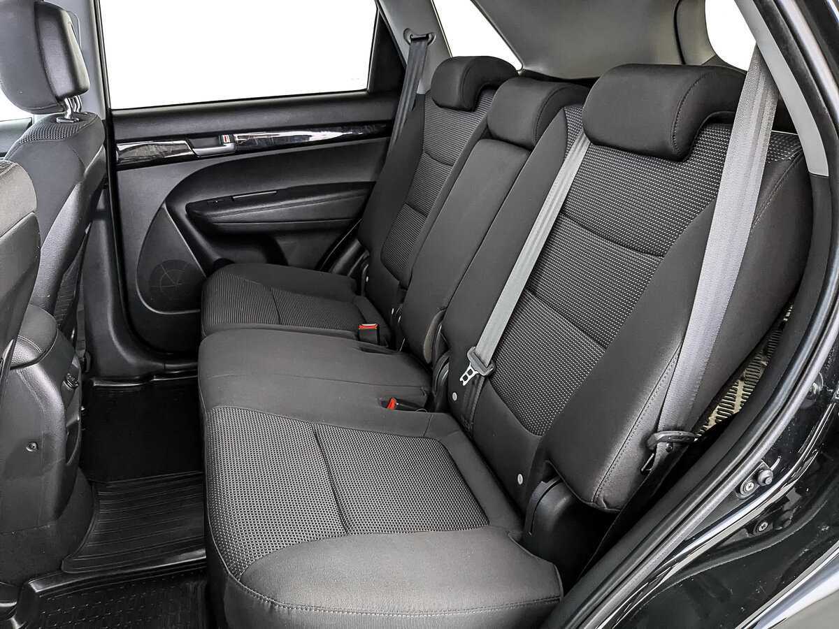 Б/У Киа Соренто 2017 года. Фото: #17