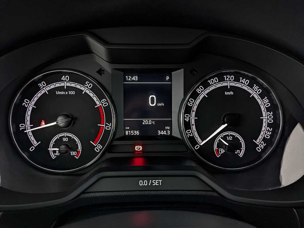 Б/У Шкода Октавия 2020 года. Фото: #13