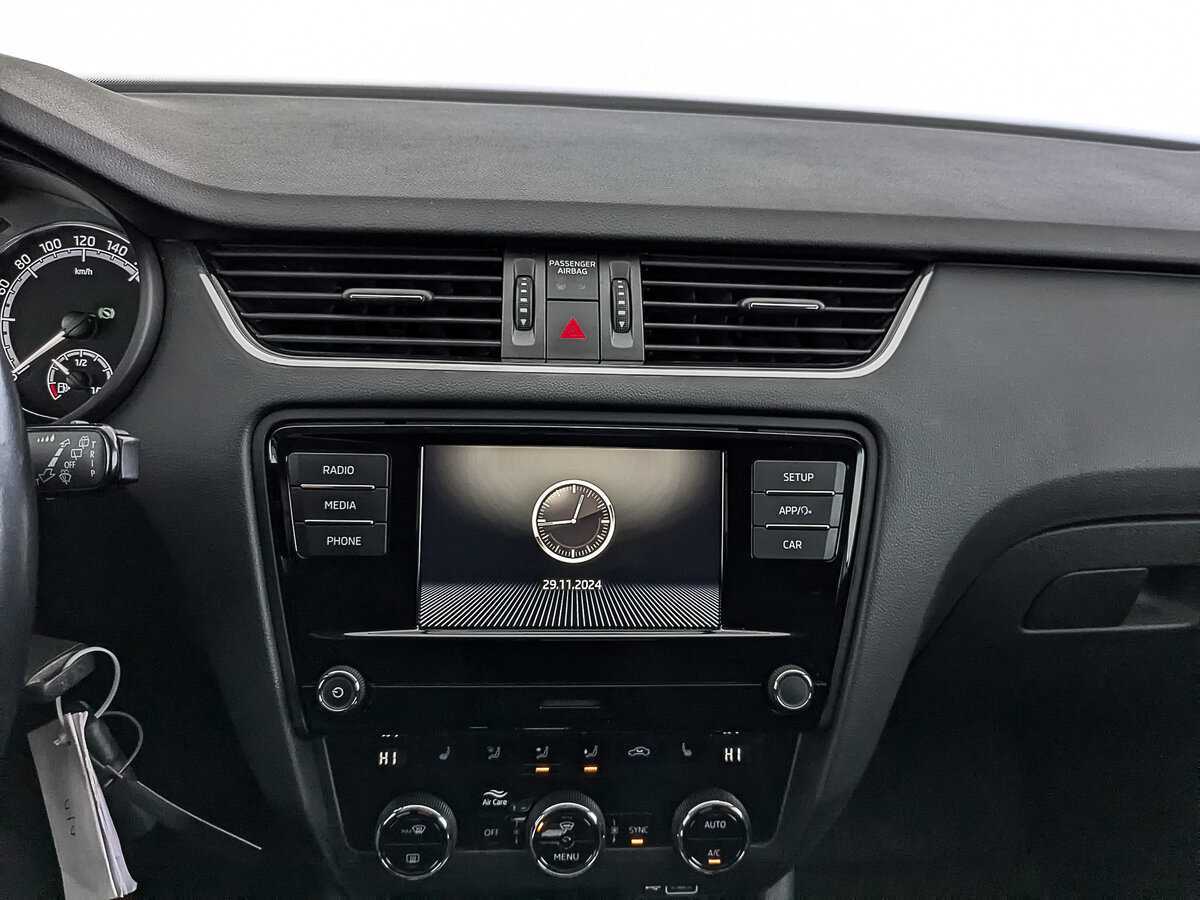 Б/У Шкода Октавия 2020 года. Фото: #14