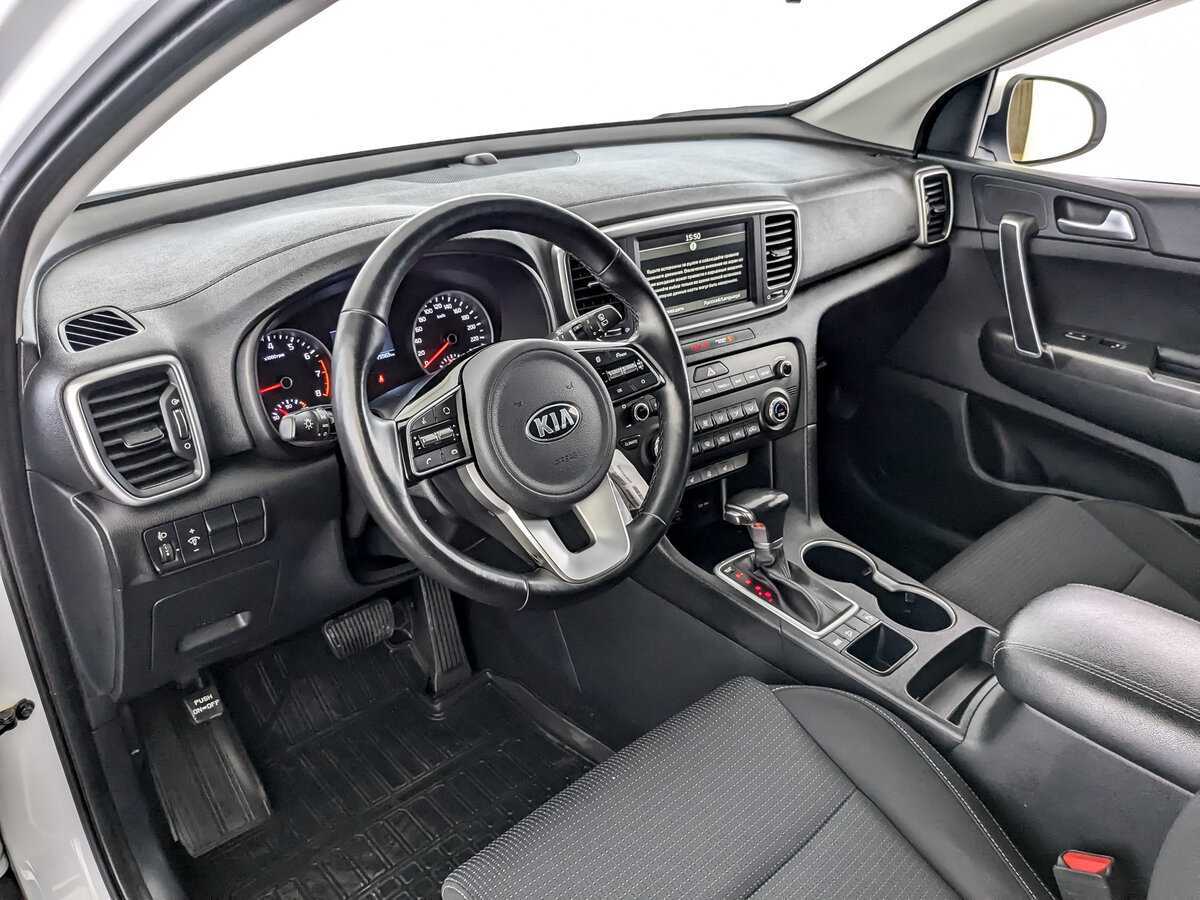 Б/У Киа Спортейдж 2020 года. Фото: #15