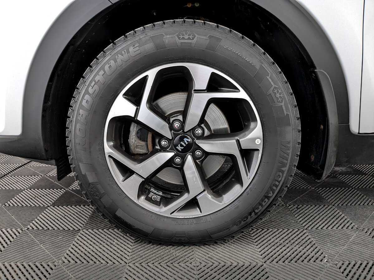 Б/У Киа Спортейдж 2020 года. Фото: #17