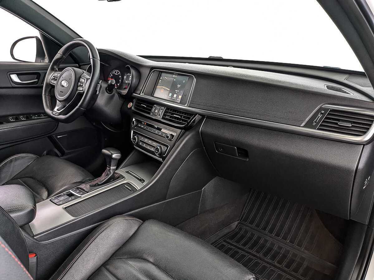 Б/У Киа Оптима 2018 года. Фото: #12