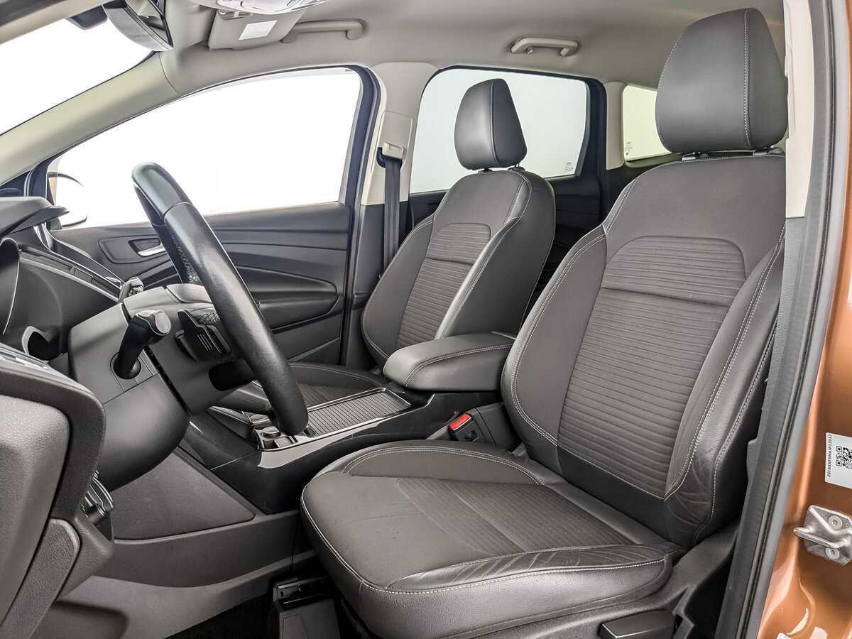 Б/У Форд Куга 2018 года. Фото: #19