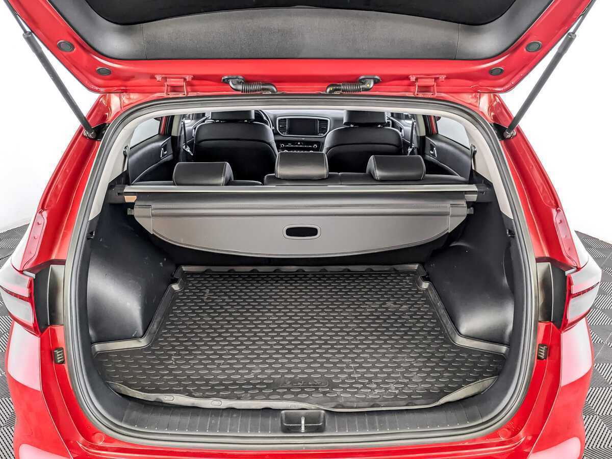 Б/У Киа Спортейдж 2021 года. Фото: #9