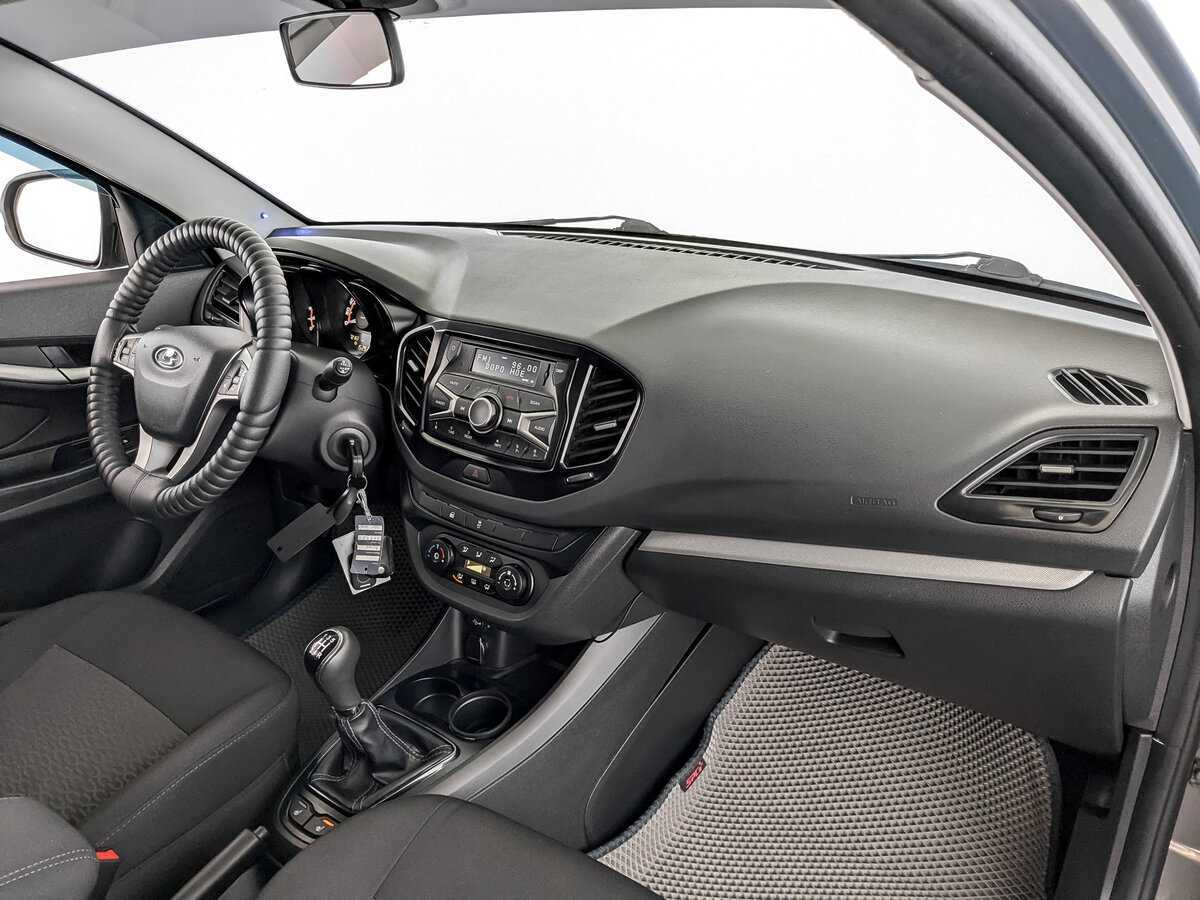 Б/У Лада (ВАЗ) Веста 2019 года. Фото: #10