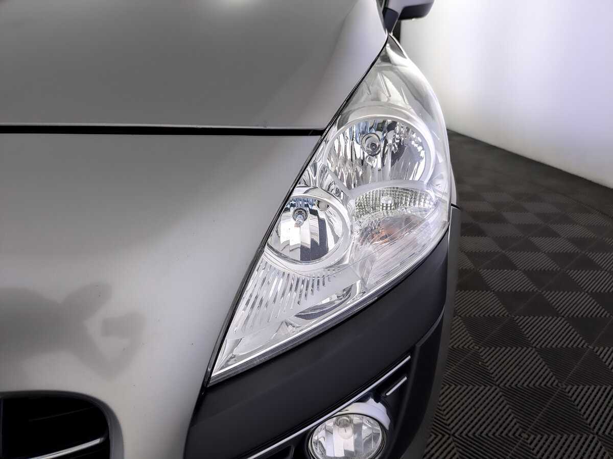 Б/У Пежо 3008 2012 года. Фото: #16