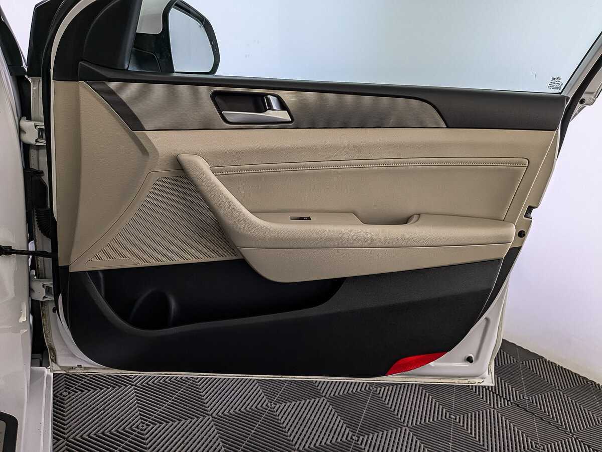 Б/У Хендай Соната 2019 года. Фото: #24