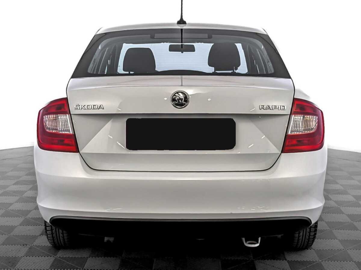 Б/У Шкода Рапид 2017 года. Фото: #5