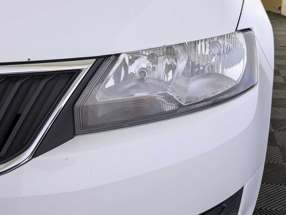 Б/У Шкода Рапид 2017 года. Фото: #10