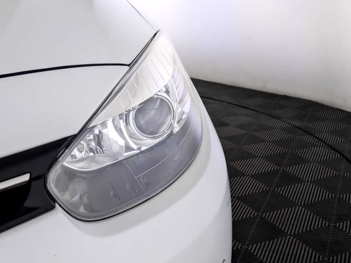 Б/У Рено Флюенс 2013 года. Фото: #16