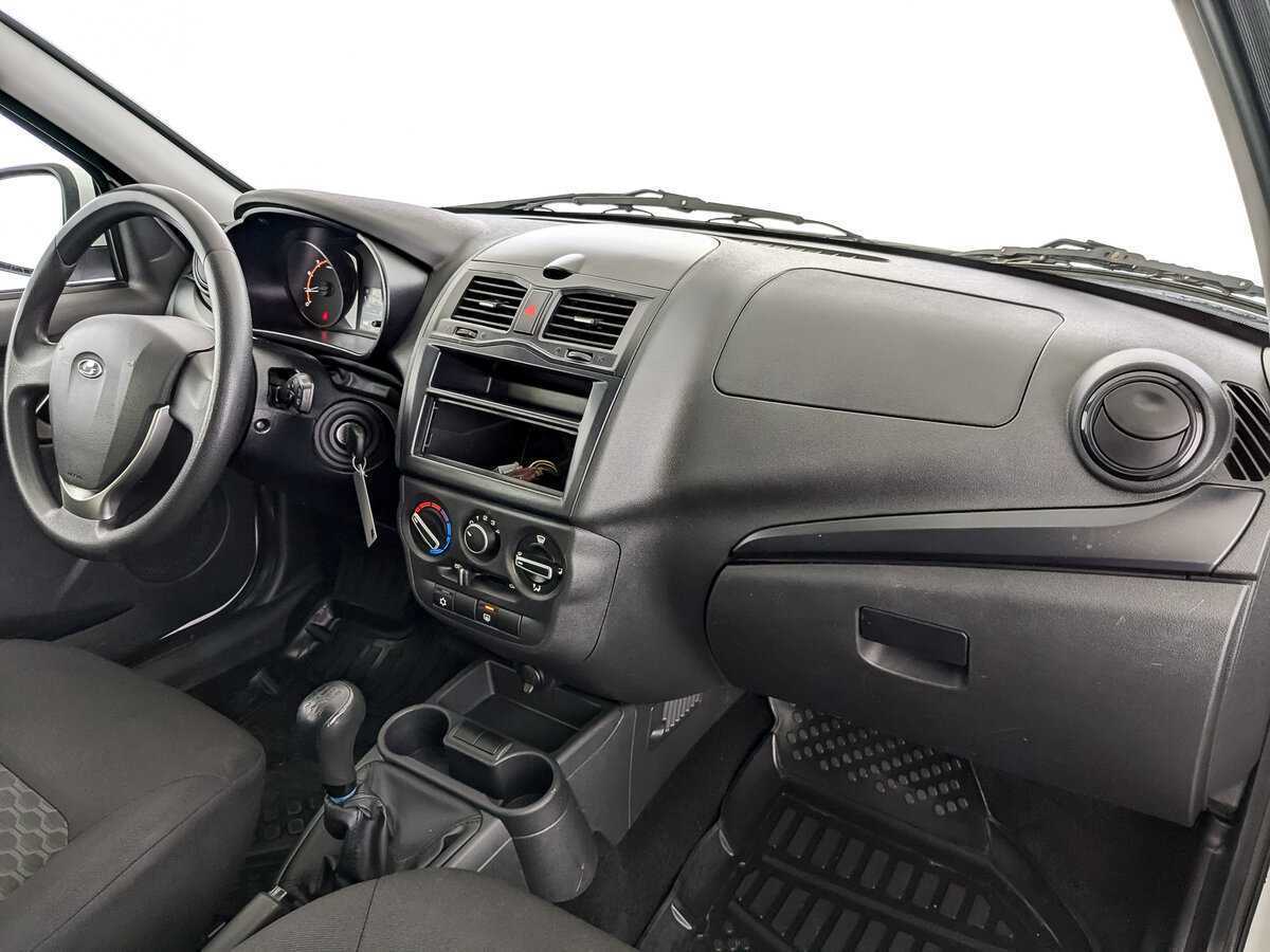 Б/У Лада (ВАЗ) Гранта 2023 года. Фото: #10