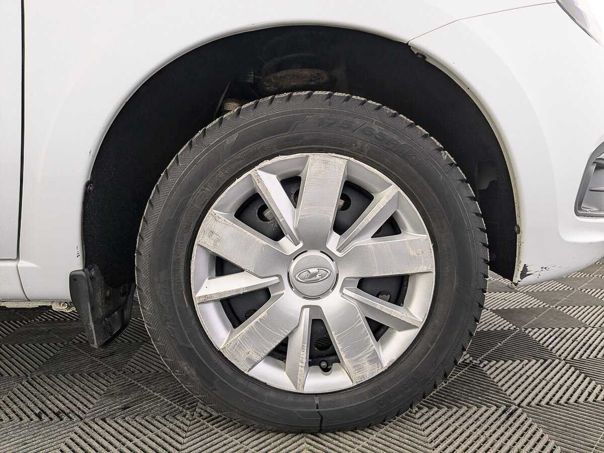 Б/У Лада (ВАЗ) Гранта 2023 года. Фото: #17