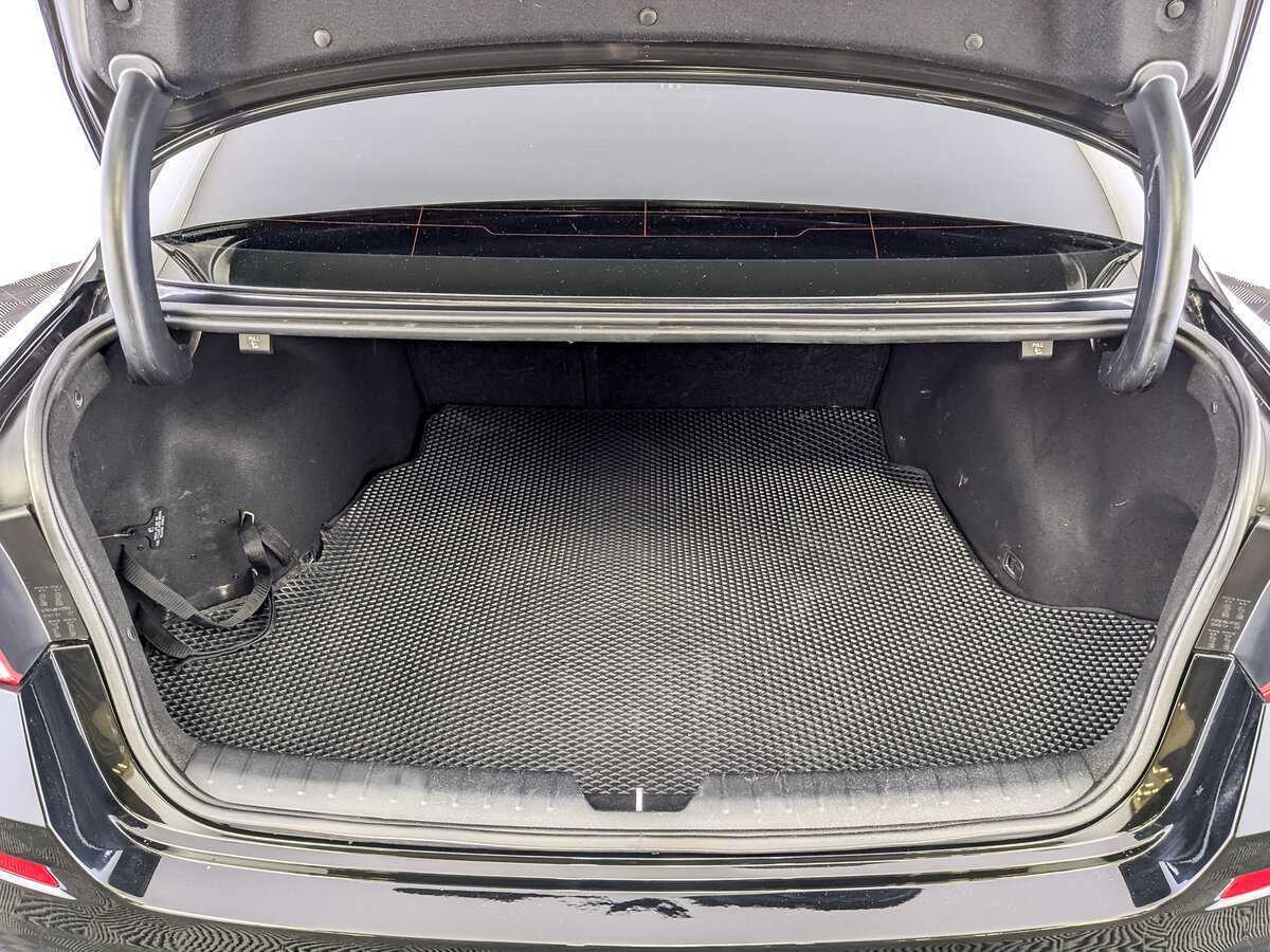 Б/У Киа Оптима 2019 года. Фото: #9