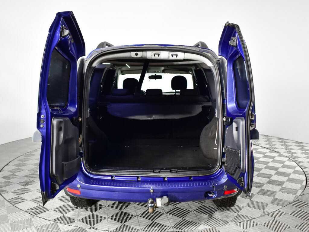 Б/У Лада (ВАЗ) Ларгус 2016 года. Фото: #13