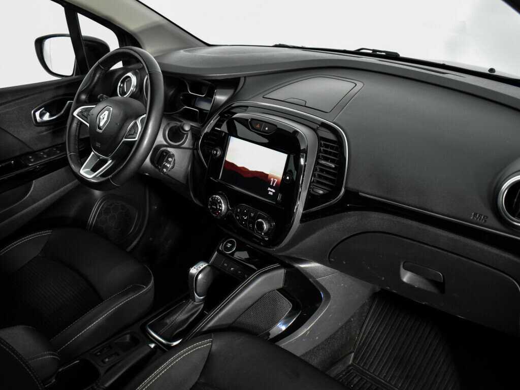 Б/У Рено Каптюр 2021 года. Фото: #12