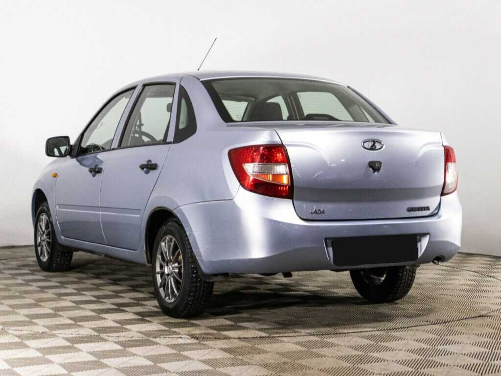 Б/У Лада (ВАЗ) Гранта 2013 года. Фото: #6