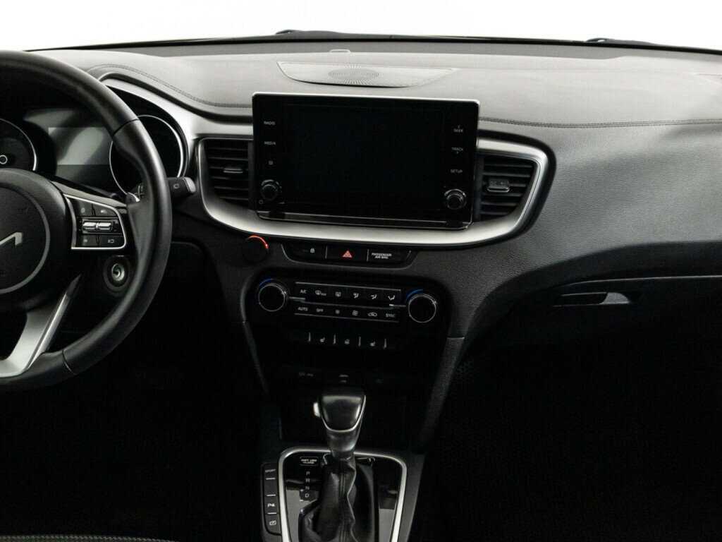 Б/У Киа Сид 2021 года. Фото: #13