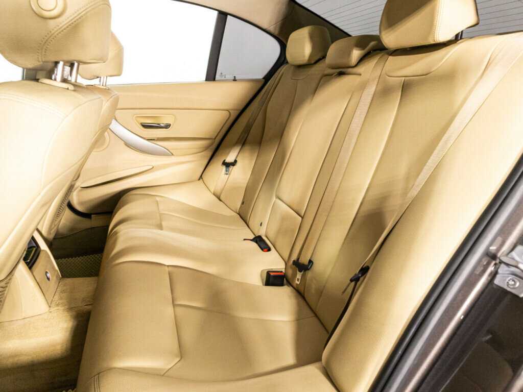 BMW 3 серии 2014 года с пробегом. Фото: #9