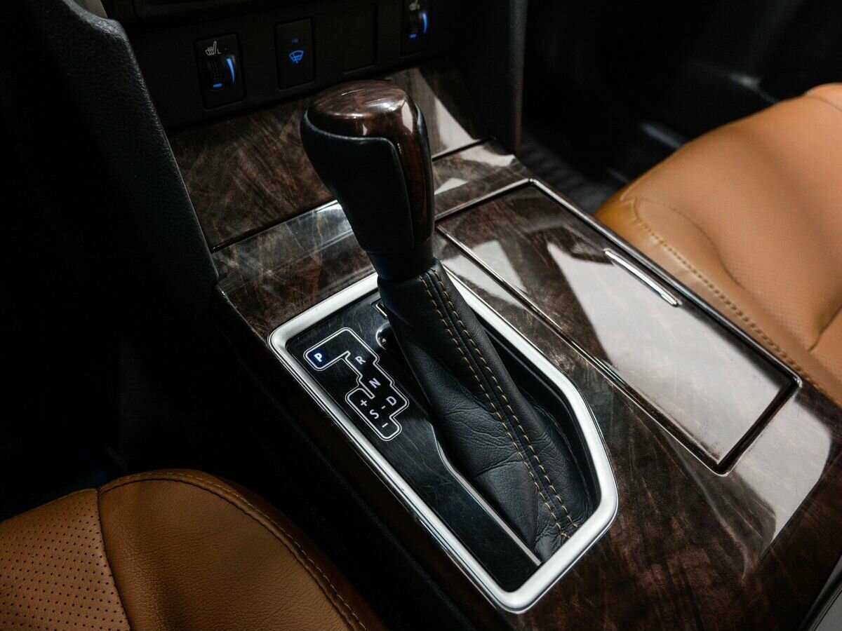 Б/У Тойота Камри 2017 года. Фото: #19