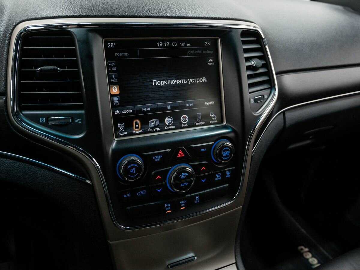 Jeep Grand Cherokee 2013 года с пробегом. Фото: #20