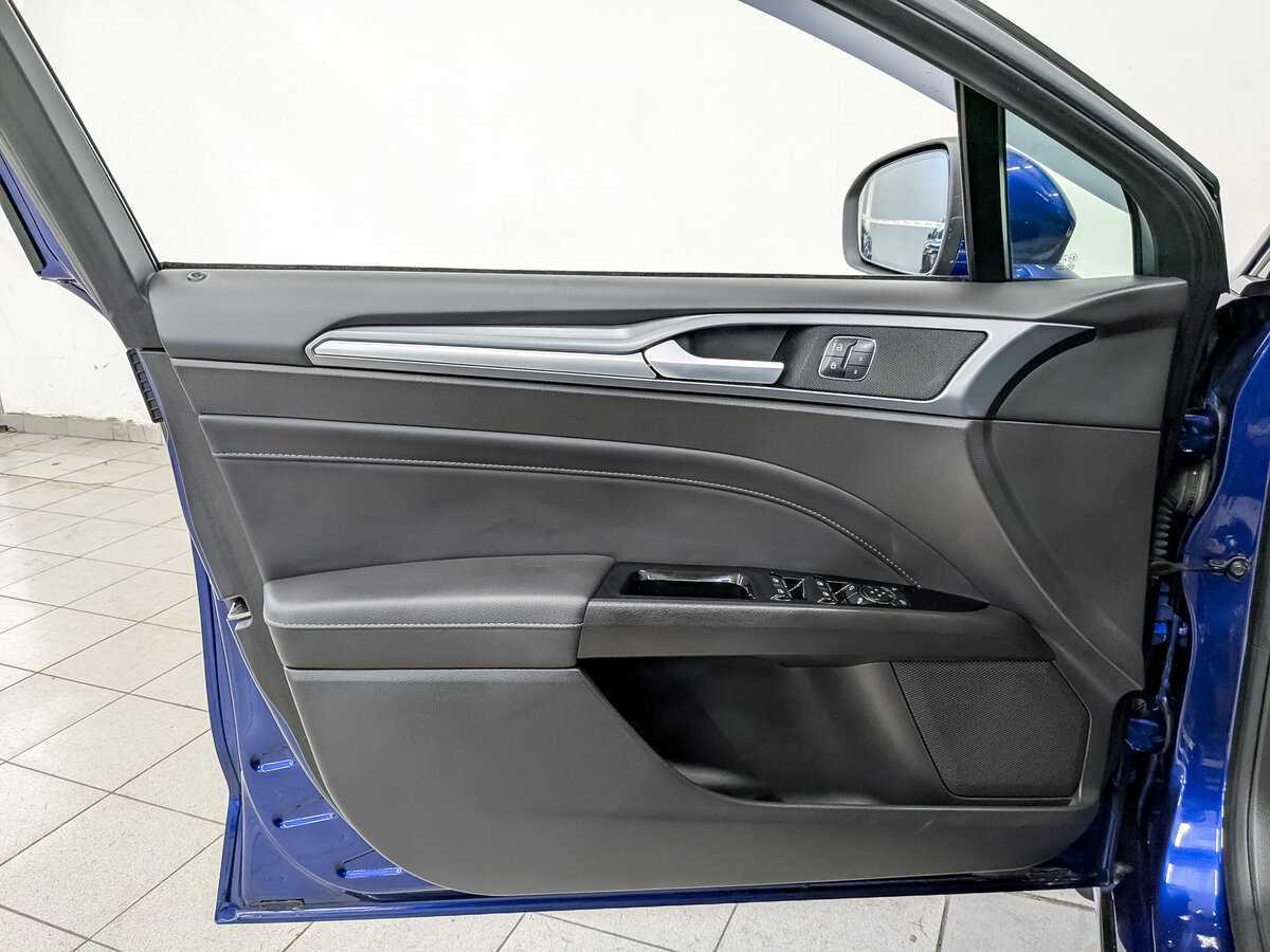 Б/У Форд Мондео 2017 года. Фото: #17