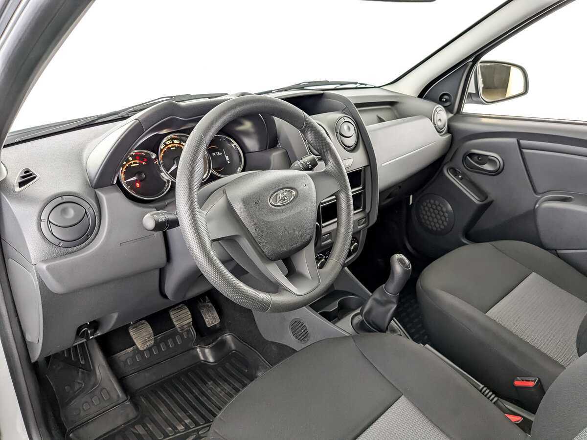 Б/У Лада (ВАЗ) Ларгус 2024 года. Фото: #15