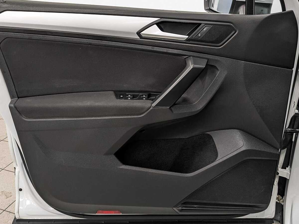 Volkswagen Tiguan 2021 года с пробегом. Фото: #16