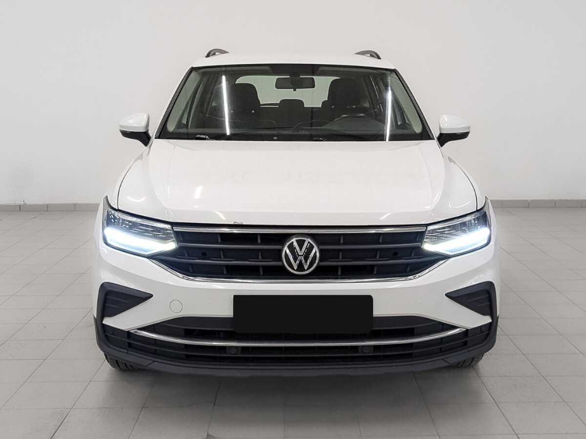 Volkswagen Tiguan 2021 года с пробегом. Фото: #1