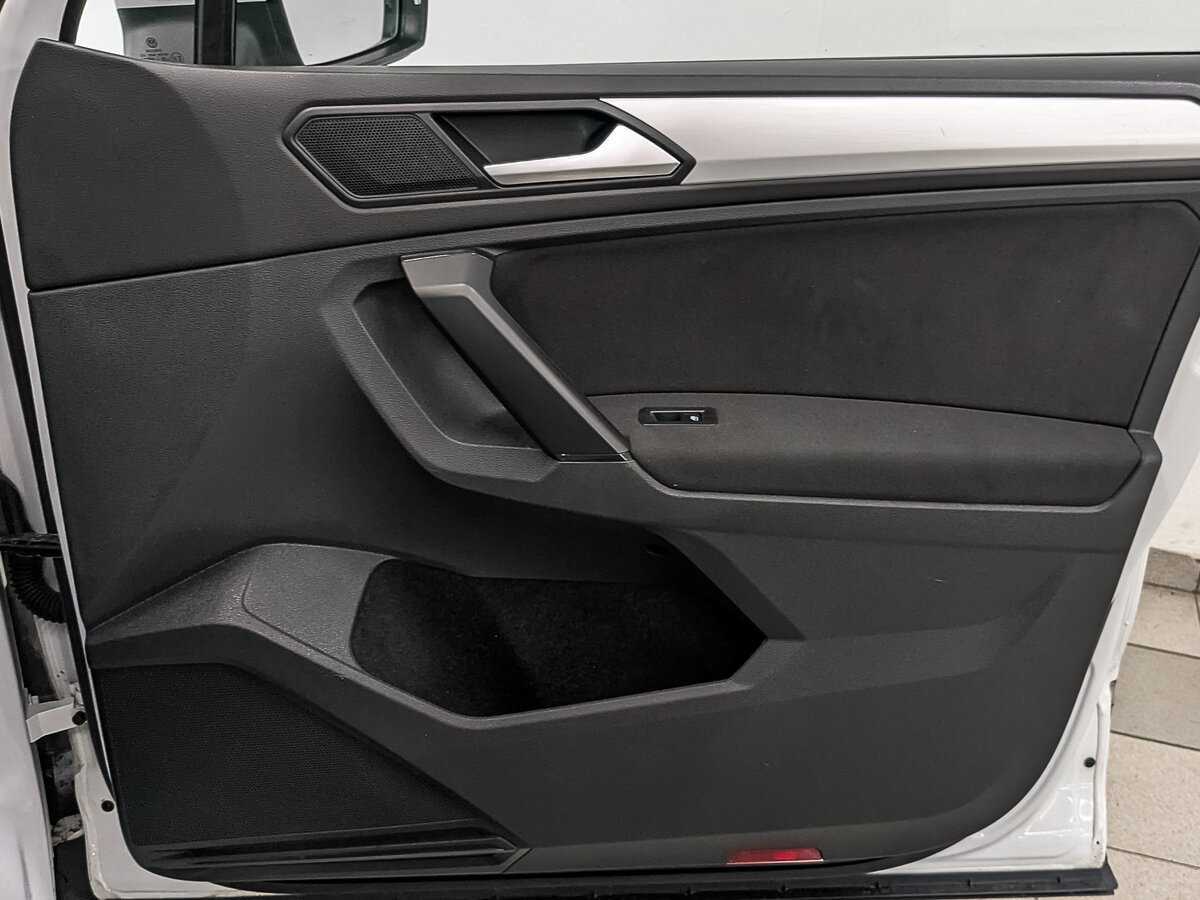 Volkswagen Tiguan 2021 года с пробегом. Фото: #22