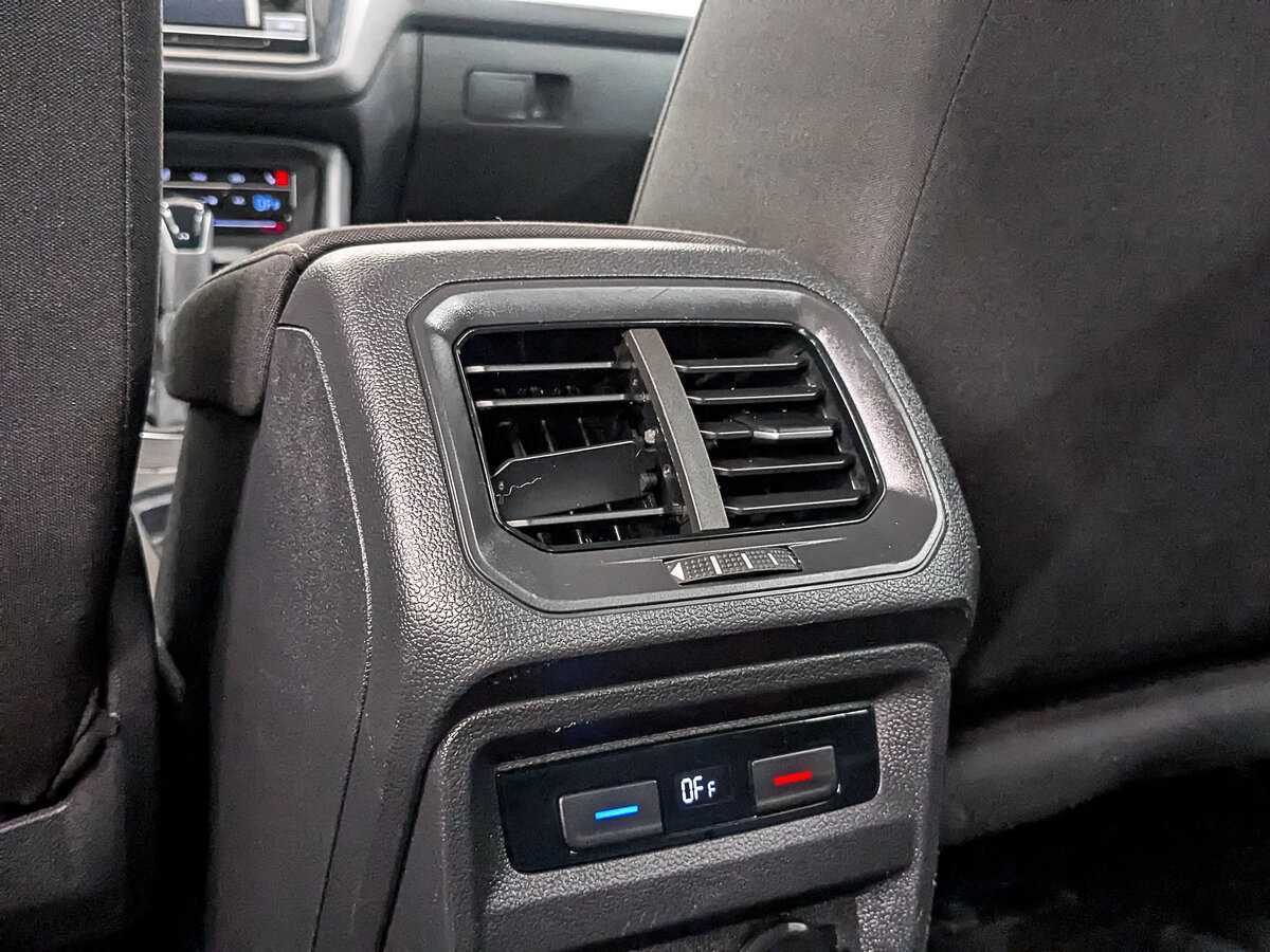 Volkswagen Tiguan 2021 года с пробегом. Фото: #23