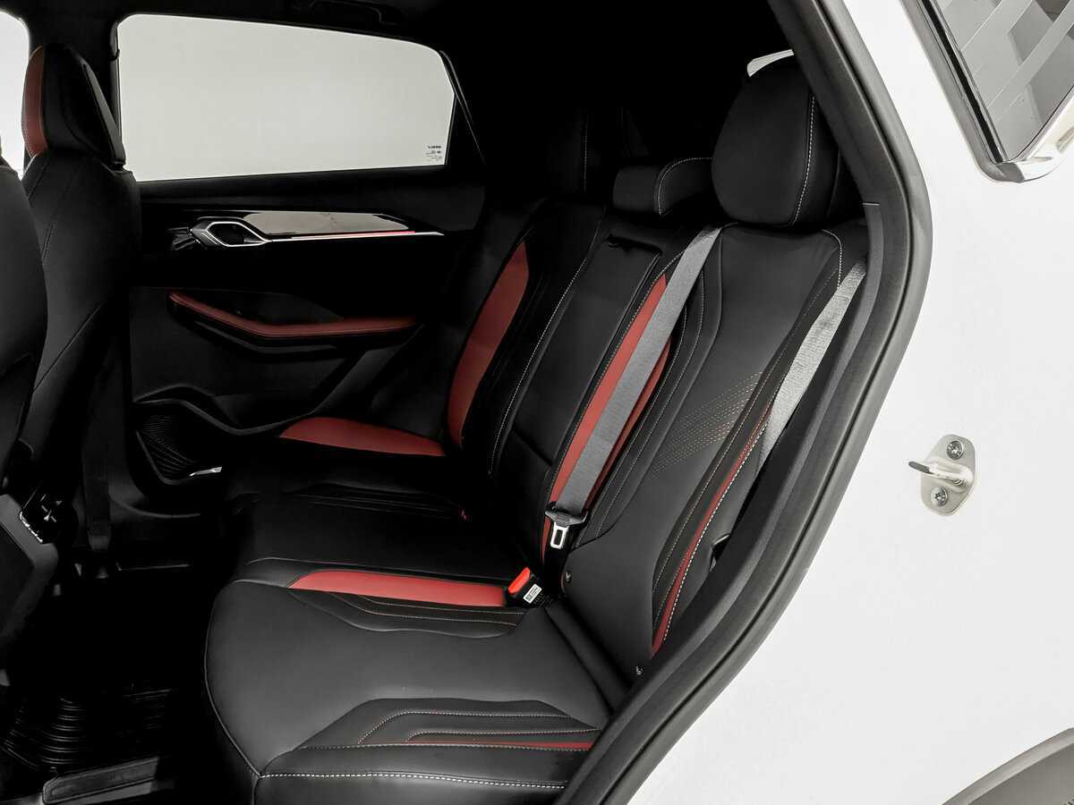 Б/У Джили Кулрэй 2024 года. Фото: #11