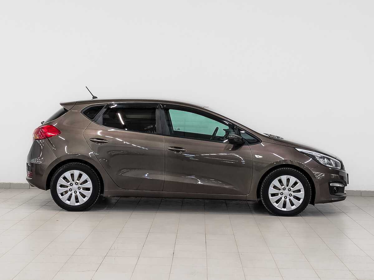 Б/У Киа Сид 2016 года. Фото: #3