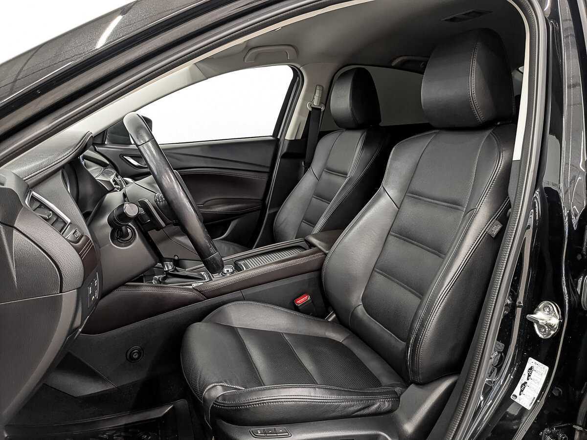 Б/У Мазда 6 2018 года. Фото: #17