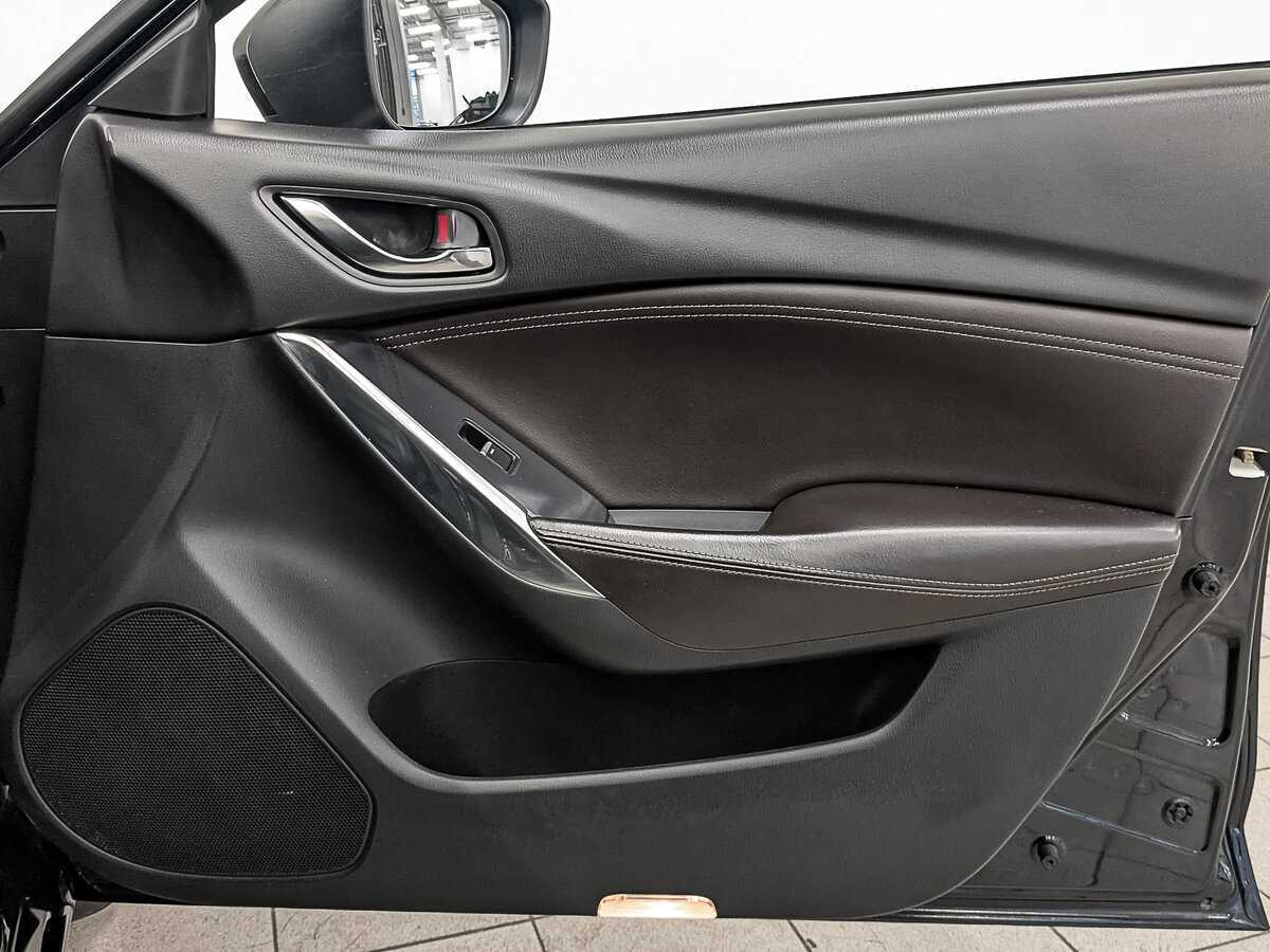 Б/У Мазда 6 2018 года. Фото: #22