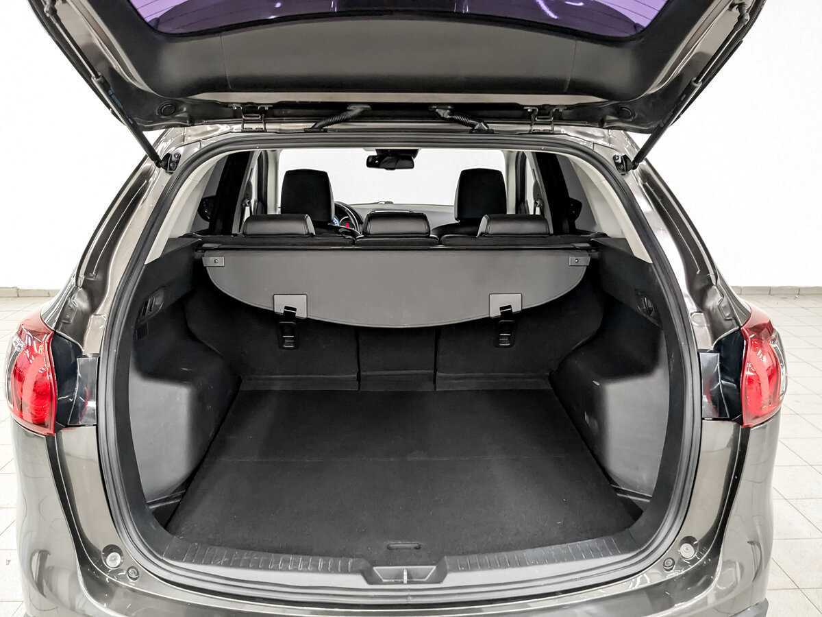 Б/У Мазда Ц-Икс-5 2015 года. Фото: #9