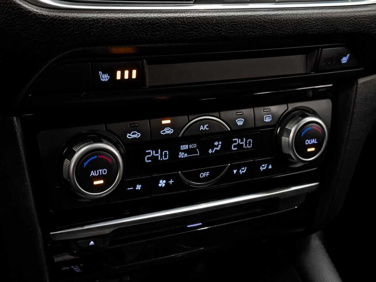 Б/У Мазда 6 2018 года. Фото: #18