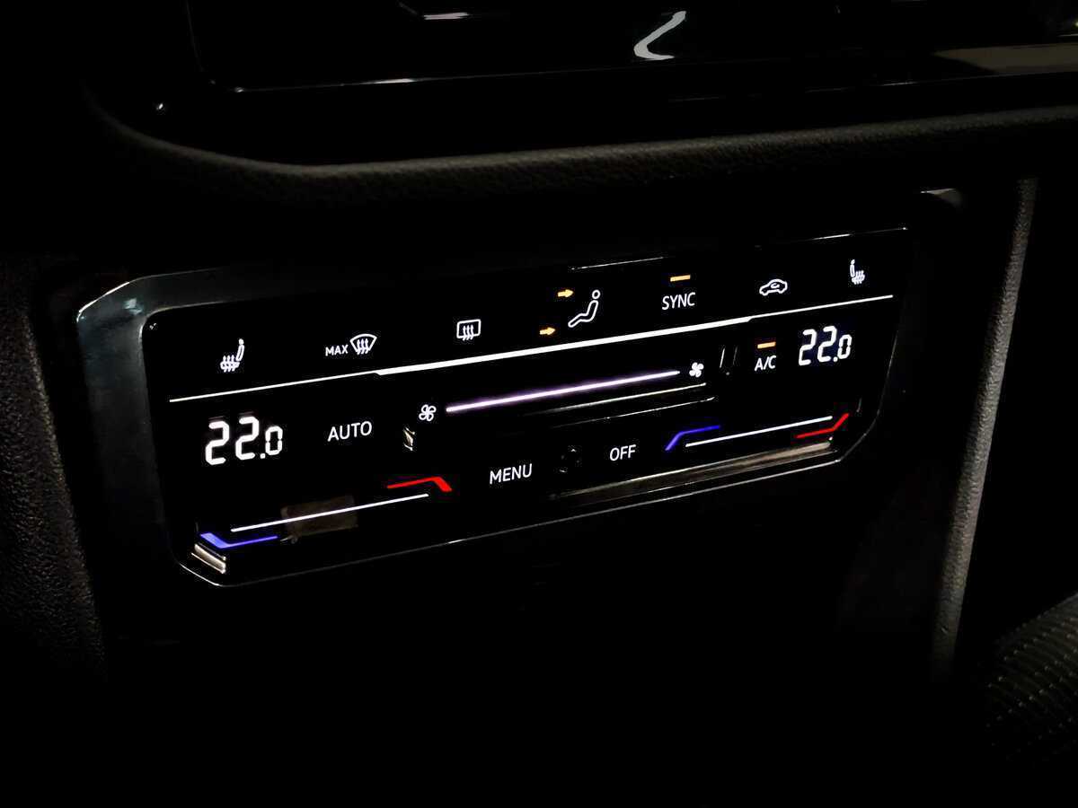 Volkswagen Tiguan 2021 года с пробегом. Фото: #23