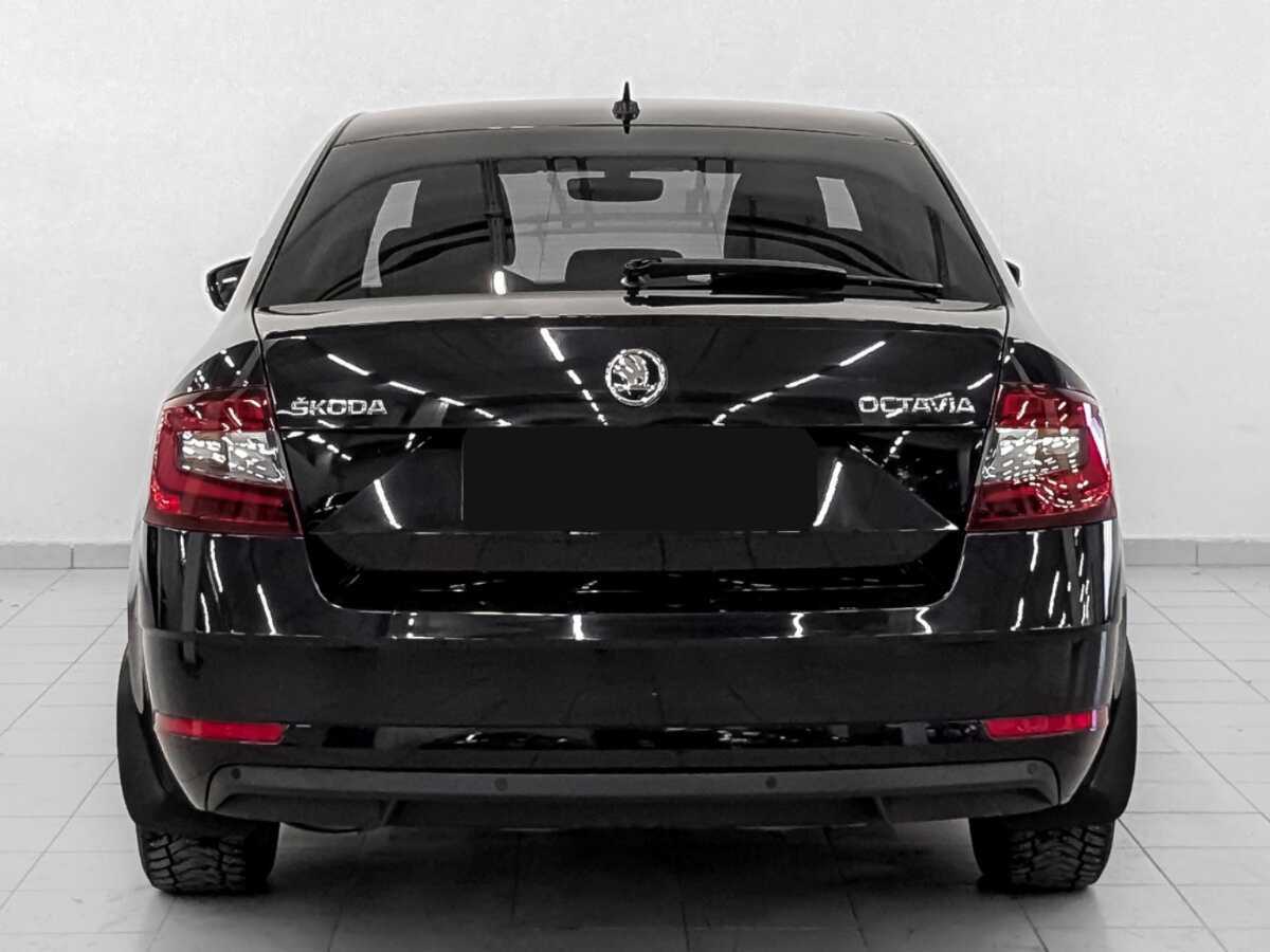 Б/У Шкода Октавия 2019 года. Фото: #5