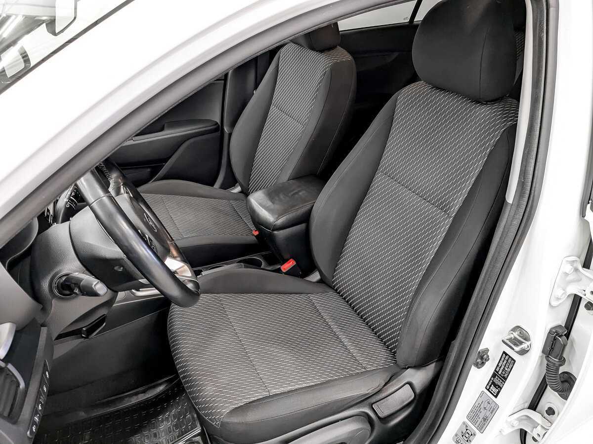 Б/У Киа Рио 2017 года. Фото: #17