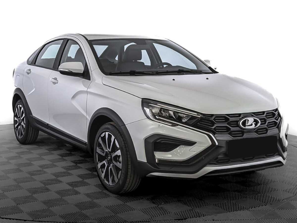 Б/У Лада (ВАЗ) Веста 2024 года. Фото: #2