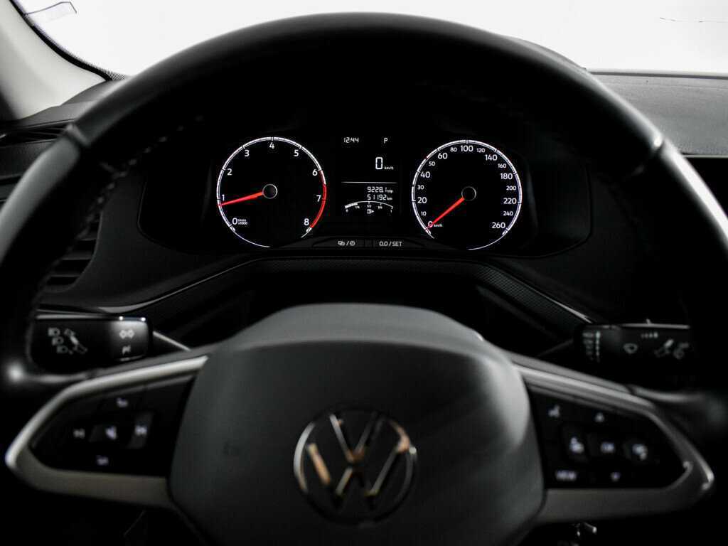 Б/У Фольксваген Поло 2021 года. Фото: #18