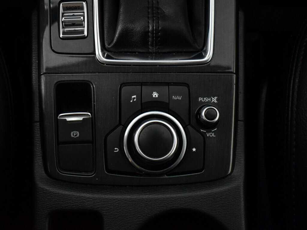 Б/У Мазда Ц-Икс-5 2016 года. Фото: #11