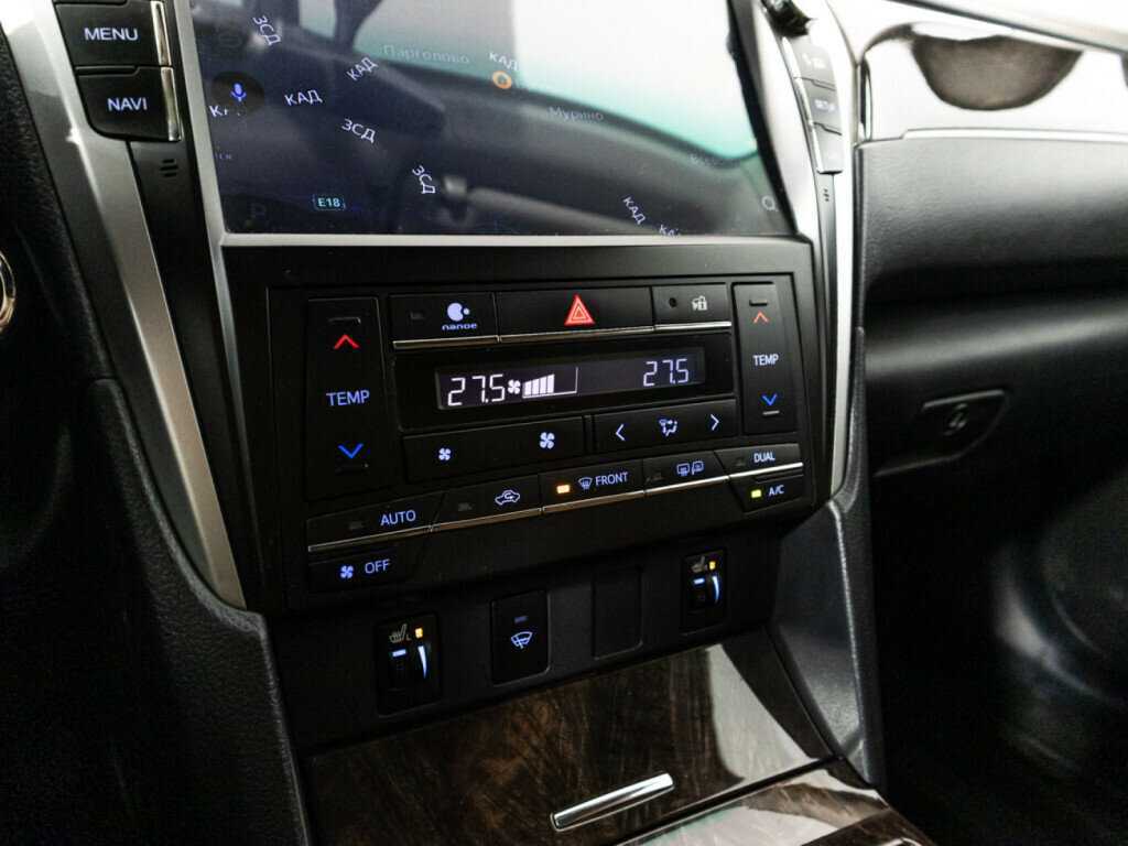 Б/У Тойота Камри 2017 года. Фото: #16