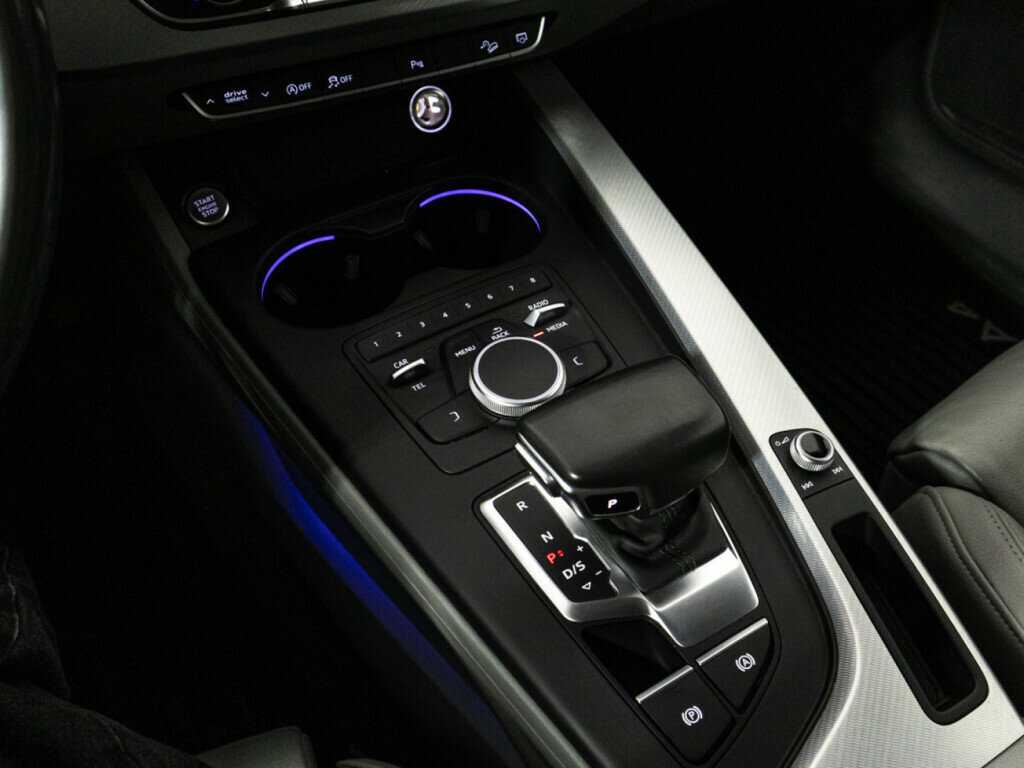 Audi A4 2015 года с пробегом. Фото: #16