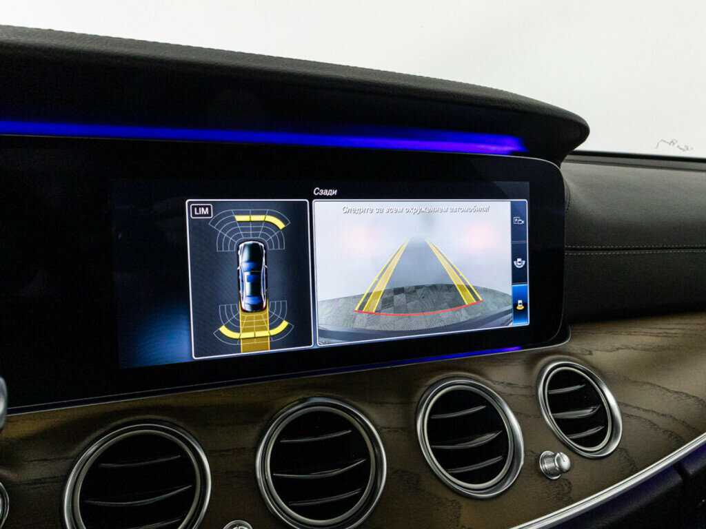 Mercedes-Benz E-Класс 2017 года с пробегом. Фото: #16