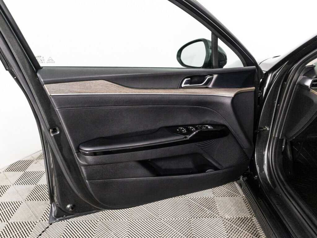 Б/У Киа К5 2020 года. Фото: #22