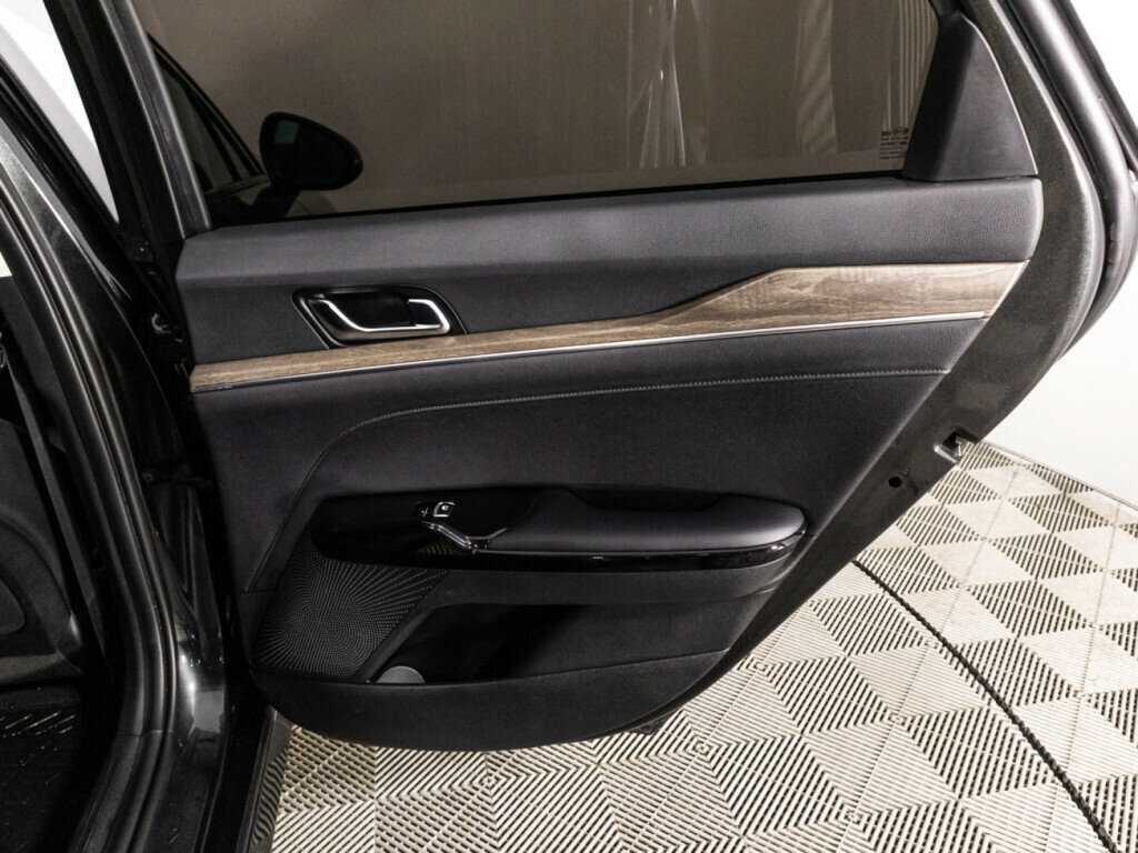 Б/У Киа К5 2020 года. Фото: #24