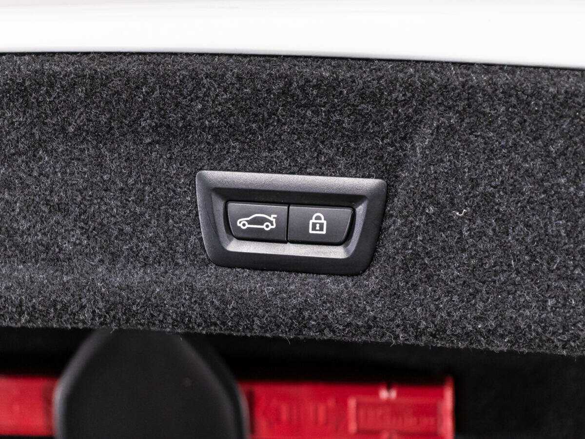 BMW 3 серии 2020 года с пробегом. Фото: #14