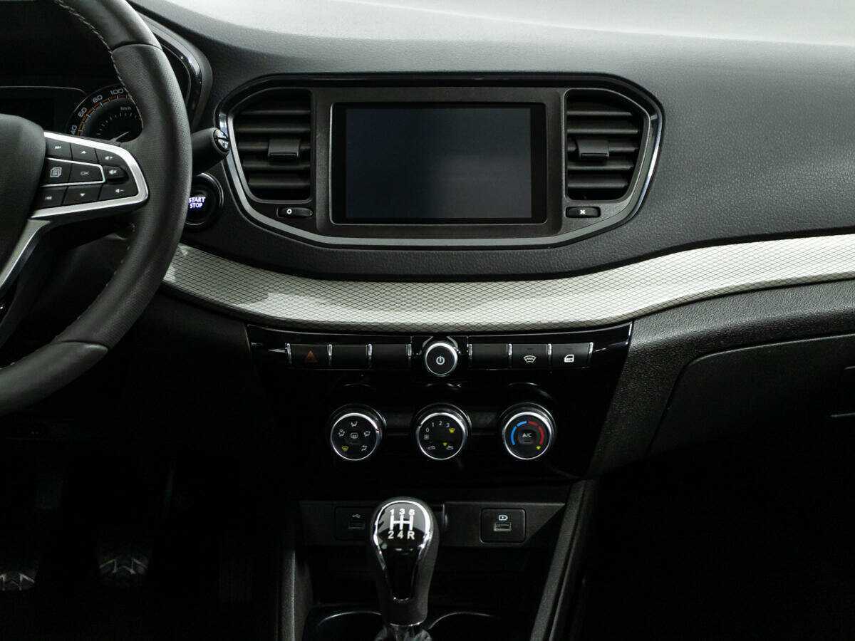 Б/У Лада (ВАЗ) Веста 2023 года. Фото: #13