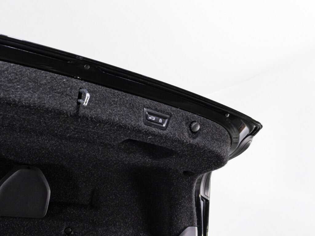 BMW 5 серии 2017 года с пробегом. Фото: #15